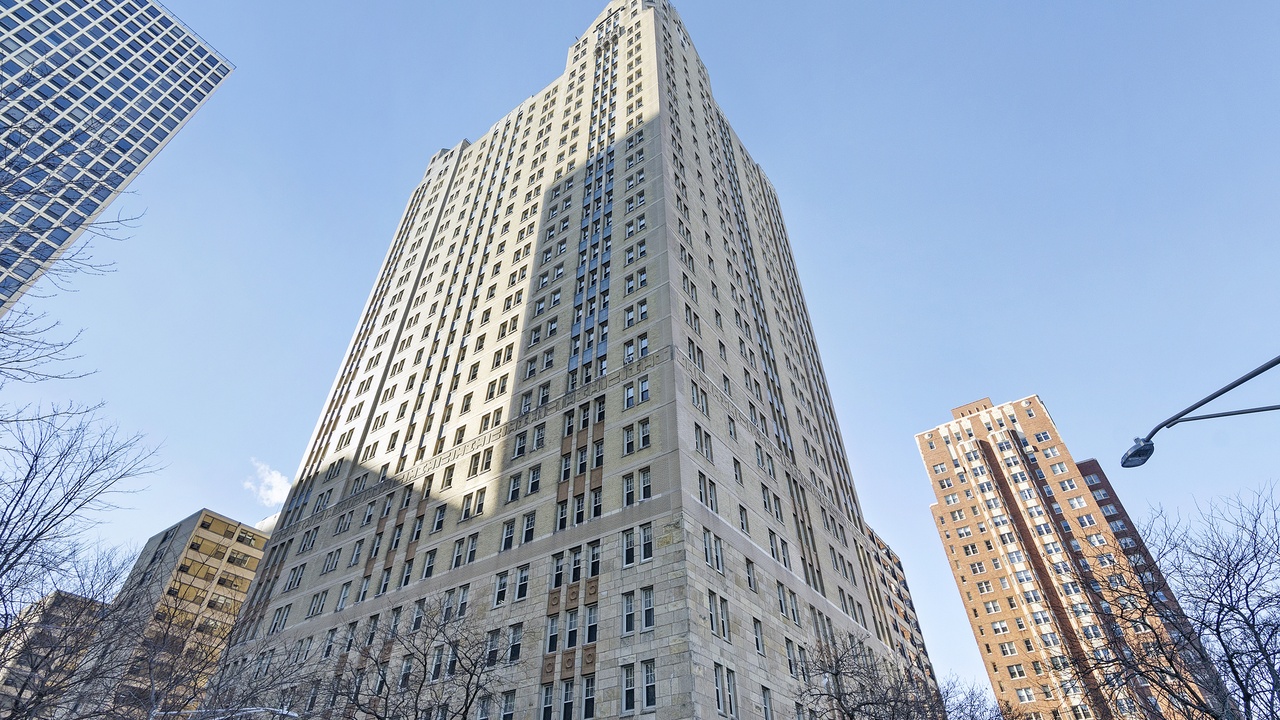 Five Chicago Prewar Apartments For Sale Chicago Magazine