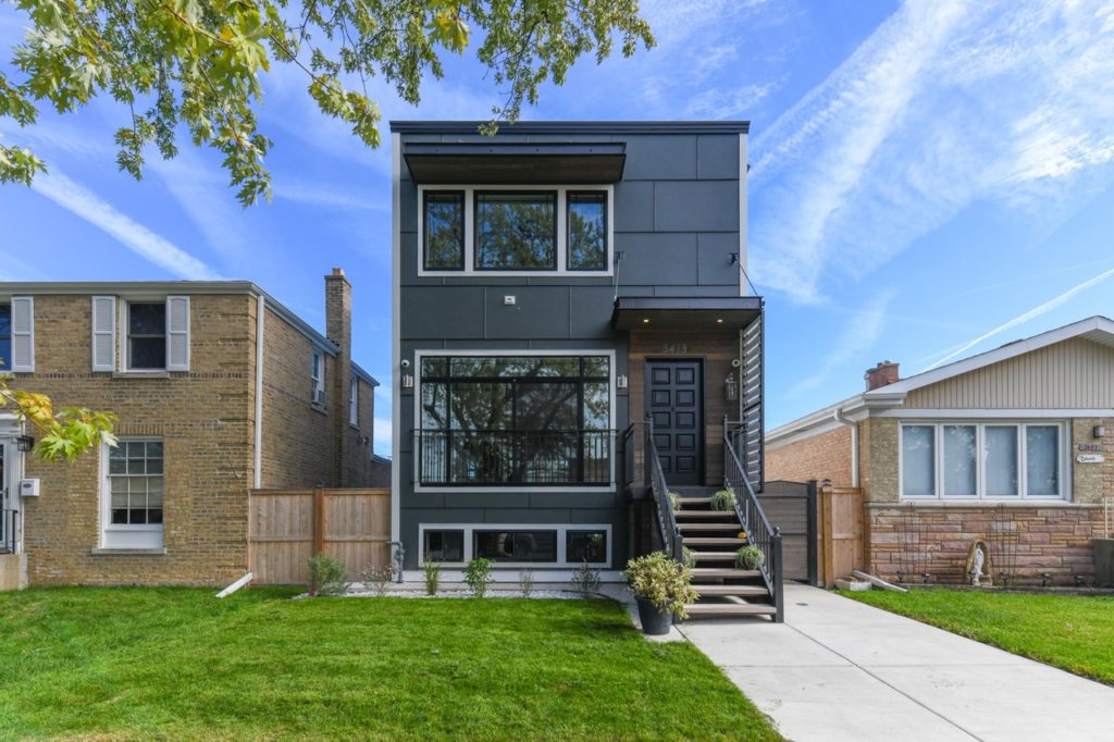 Four Modern Glass Homes For Sale – Chicago Magazine