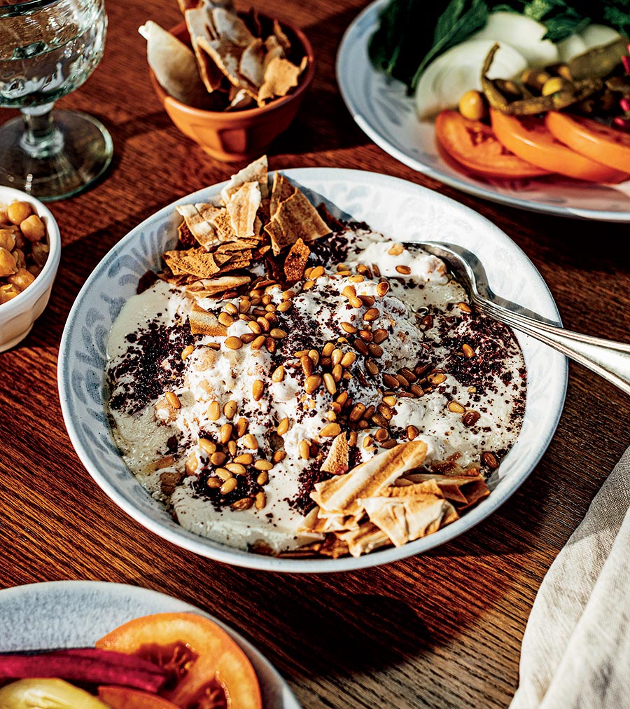 Nasr Khonaisser’s Fatteh Beirutieh