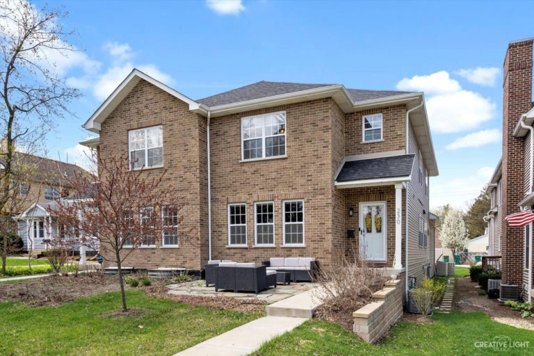 Four Suburban Duplexes For Sale Chicago Magazine