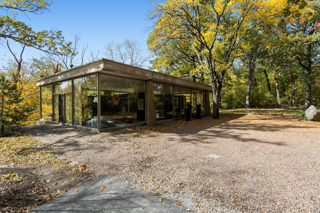 Four Modern Glass Homes For Sale Chicago Magazine