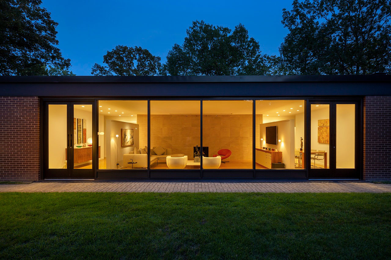 Four Modern Glass Homes For Sale – Chicago Magazine