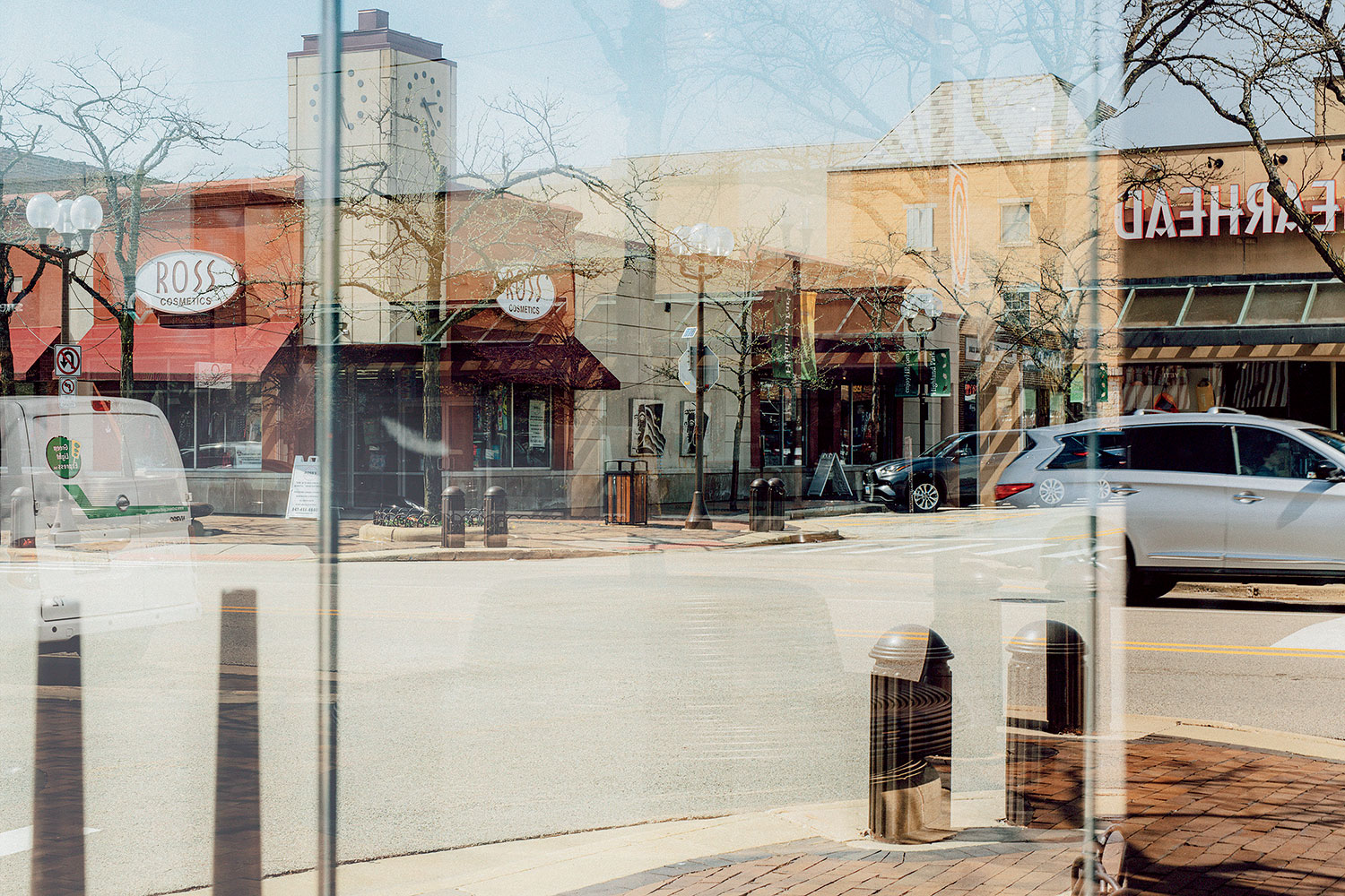 Highland Park stores the reflection of a storefront window