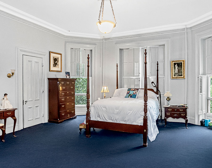 A bedroom in the Evanston mansion