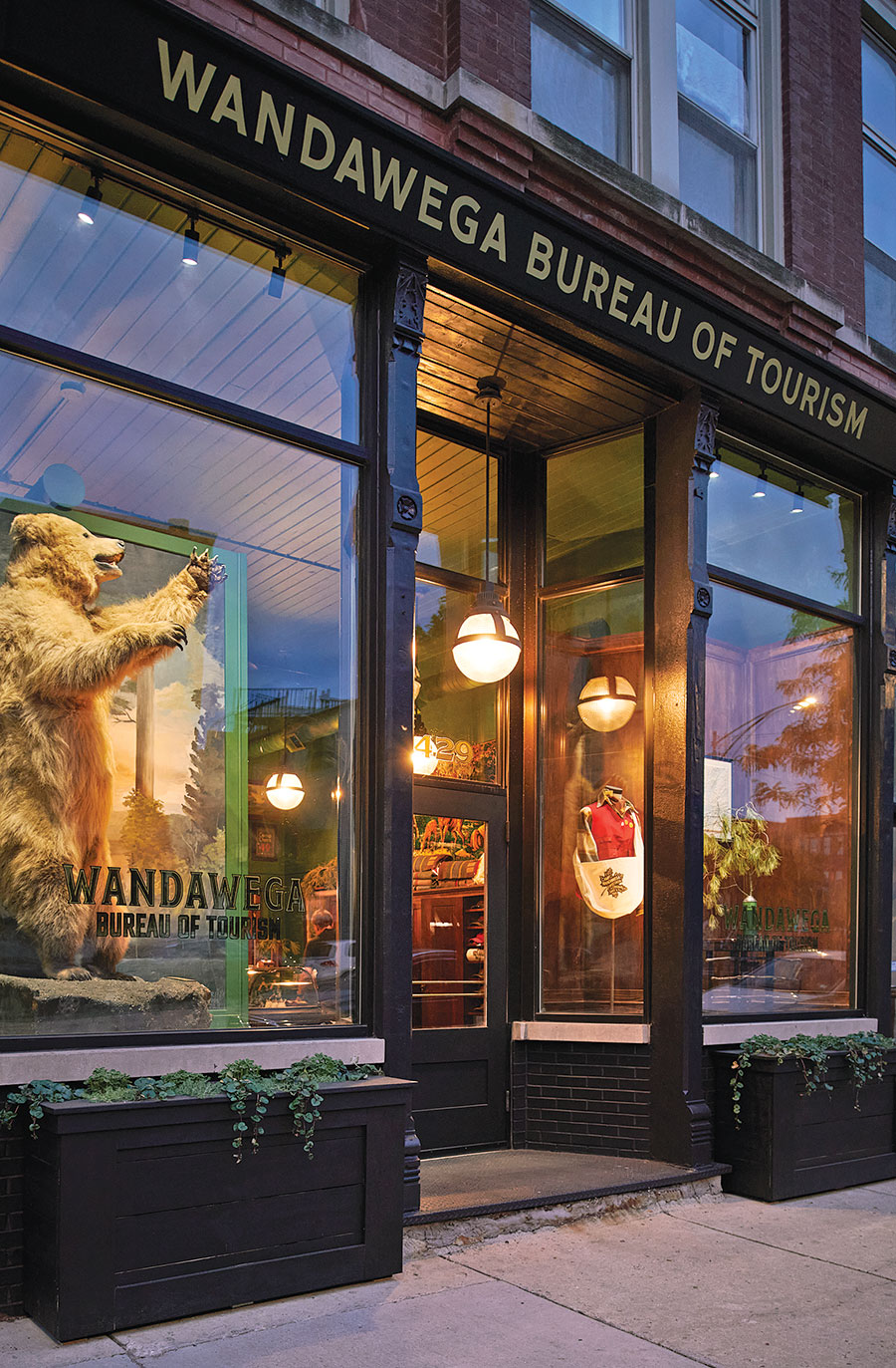 The exterior of Wandawega Bureau of Tourism