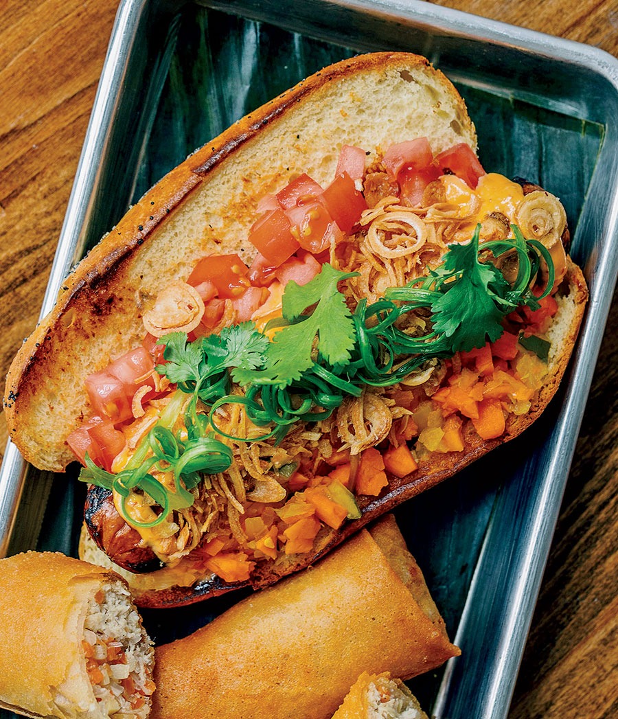 Duck Inn-do hot dog