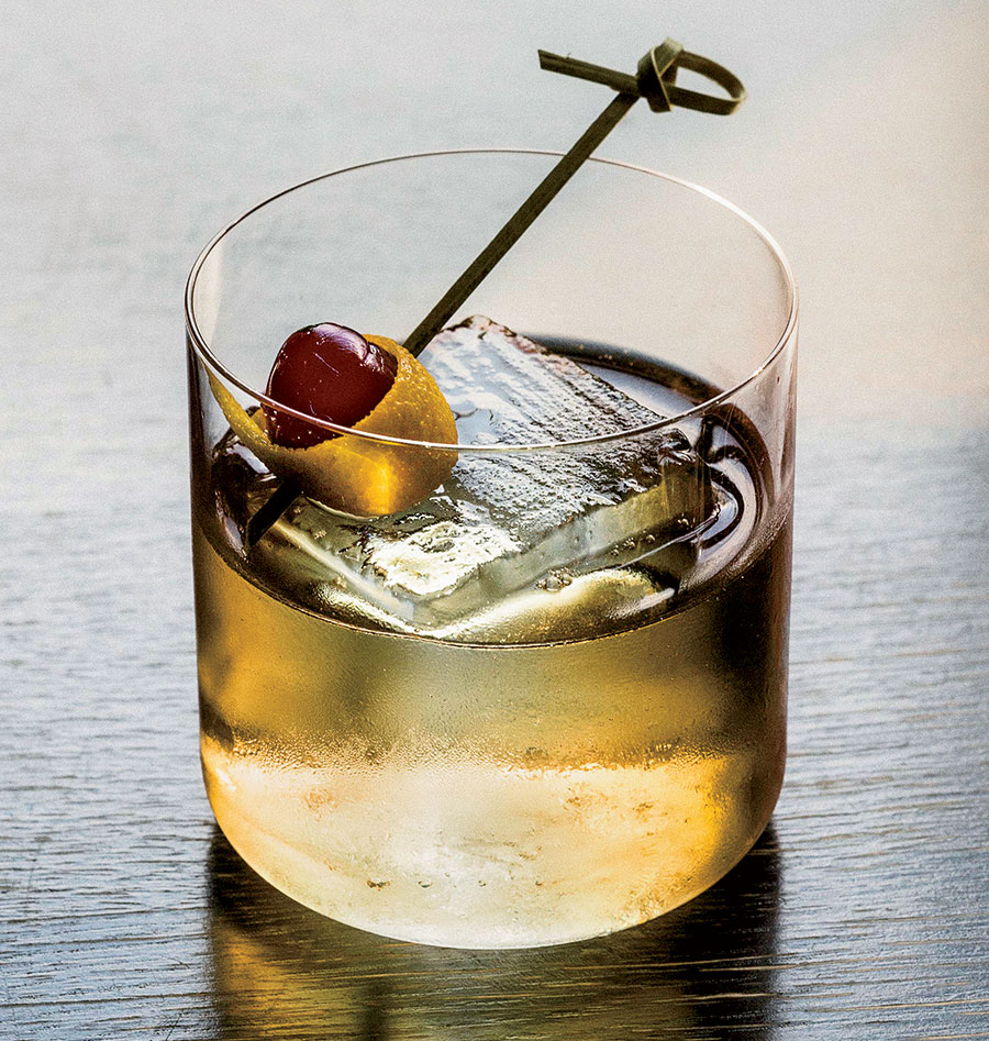 Daisies’ Supper Club Old-Fashioned