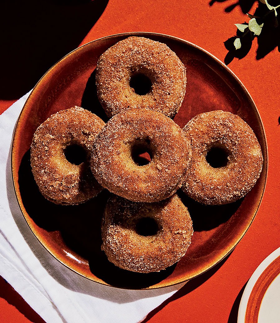 Apple cider doughnuts