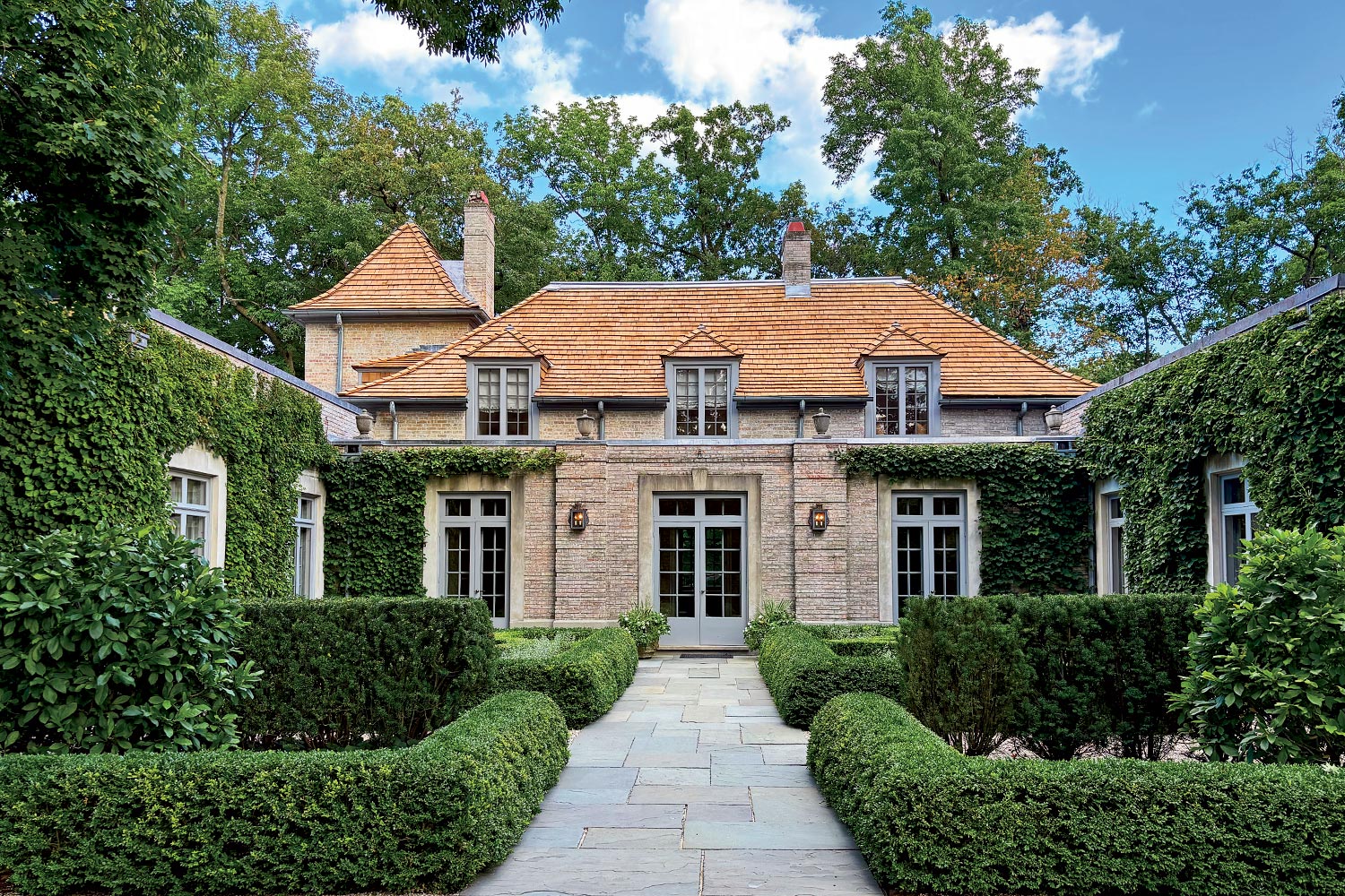 Outside the Lake Bluff home