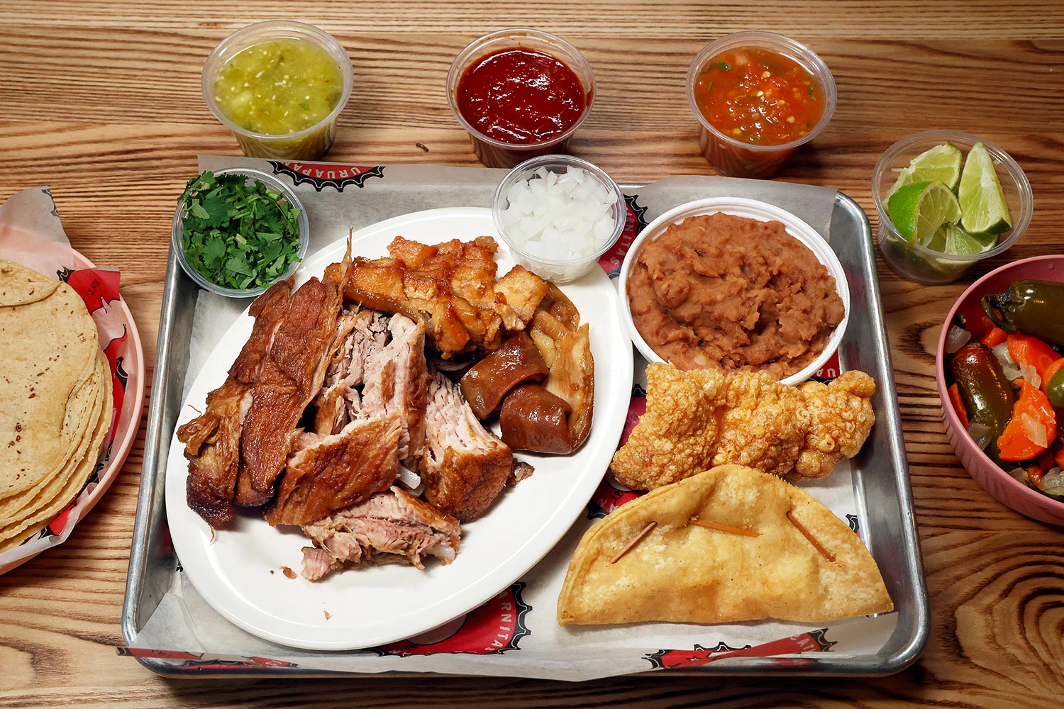 The carnitas “Especial” meal at Las Carnitas Uruapan