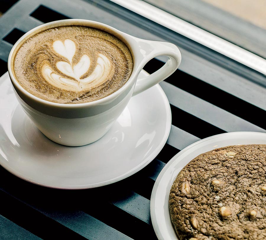 At Luckycat: Black sesame latte and hojicha white chocolate cookie