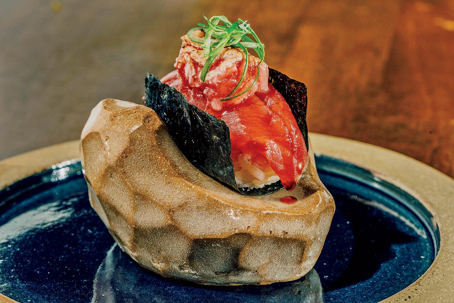 Bluefin tuna akami hand roll