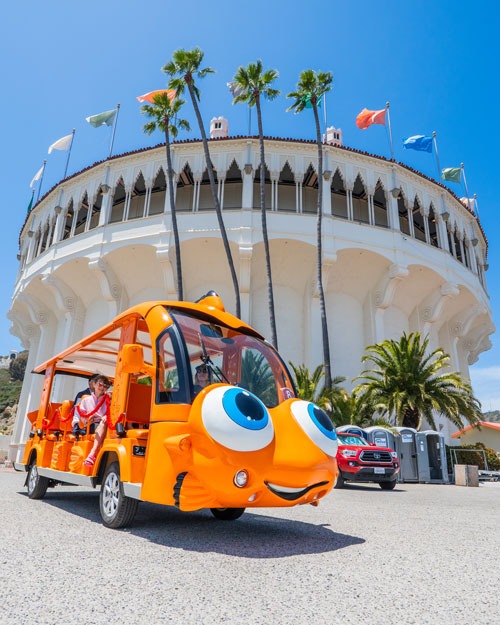 Casino at Catalina Island with fish tourbus